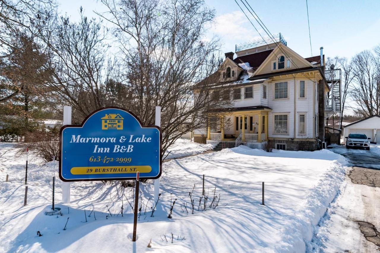 Marmora And Lake Inn And Victorian Diner Exterior foto
